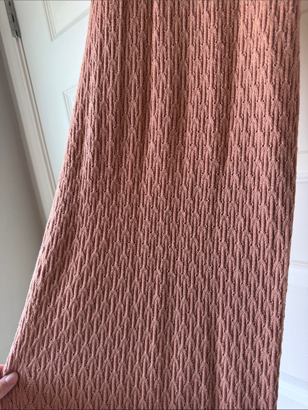 House of Harlow 1960 Ribbed Maxi Dress Skirt in Dusty Rose - Picture 2 of 10